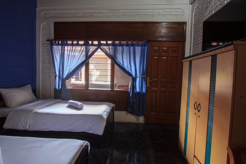 Rabasta Kuta Beach Inn Exterior photo